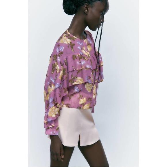 NWT ZARA MULTICOLOR FLORAL PRINT TOP / BLOUSE - NWT - Picture 4 of 10